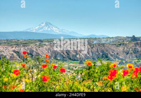 Monte Erciyes vulcano al mattino presto, Cappadocia Foto Stock