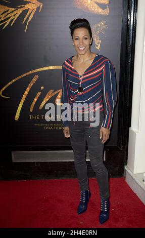 Dame Kelly Holmes partecipa alla serata di apertura di TINA, un nuovo musical basato sulla vita del leggendario artista all'Aldwych Theatre di Londra. Immagine datata: Martedì 17 aprile 2018. Il credito fotografico deve essere: Isabel Infantes / EMPICS Entertainment. Foto Stock