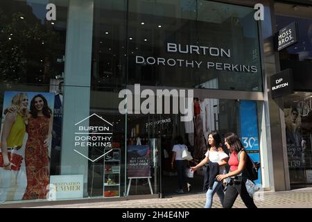 Filiale di Burton e Dorothy Perkins a Oxford Street, nel centro di Londra. Foto datata: Mercoledì 6 giugno 2019. Il credito fotografico deve essere: Isabel Infantes / EMPICS Entertainment. Foto Stock