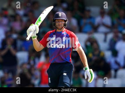 Foto di archivio datata 18-07-2021 di Jos Buttler in Inghilterra. Jos Buttler ha sottolineato il suo status di uno dei migliori battitori di palline bianche del mondo con due inning vincenti ma contrastanti per l'Inghilterra alla Coppa del mondo T20. Data di emissione: Martedì 2 novembre 2021. Foto Stock