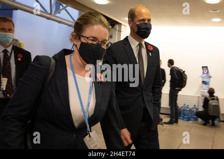 Glasgow, Regno Unito. Il Principe William partecipa alla 26a Conferenza delle Nazioni Unite sui cambiamenti climatici, nota come COP26, a Glasgow, Regno Unito, il 2 novembre 2021. Foto: Jeremy Sutton-Hibbert/Alamy Live News. Foto Stock