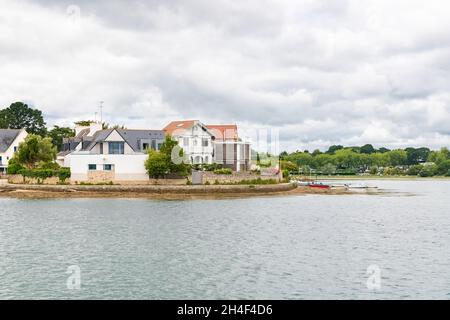 Bretagna, pointe de Conleau nel golfo di Morbihan, luogo turistico in estate Foto Stock
