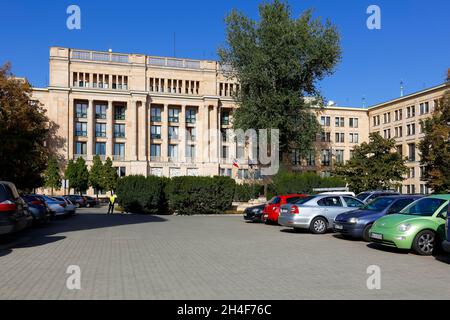 Varsavia, Polonia - 02 ottobre 2014: L'edificio costruito negli anni 1953-1956, l'architettura combina caratteristiche di modernismo e realismo sociale, nowa Foto Stock