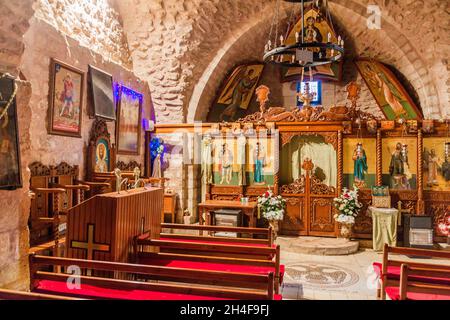 SALT, GIORDANIA - 4 APRILE 2017: Interno della Chiesa di San Giorgio a Salt. Foto Stock