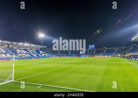 Bergamo, Italia. 2 novembre 2021. Bergamo, Italy, 2 novembre 2021, General view of the Gewiss Stadium ahead of the UEFA Champions League, Group F football match between Atalanta BC and Manchester United on November 2, 2021 at Gewiss Stadium in Bergamo, Italy - Photo: Nigel Keene/DPPI/LiveMedia Credit: Independent Photo Agency/Alamy Live News Foto Stock