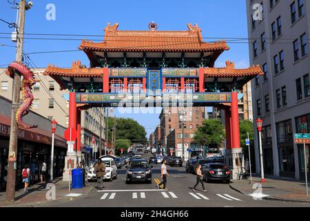 Storico Chinatown Gate nel quartiere internazionale di Chinatown.Seattle.Washington.USA Foto Stock