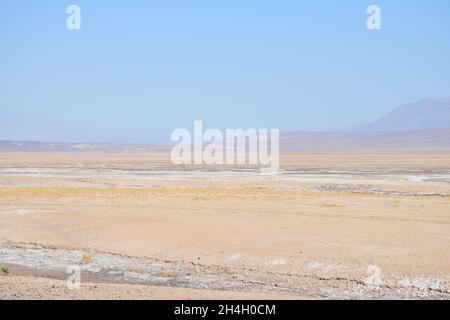 Viste dell'estremità settentrionale della Valle della morte da Harmony Borax Works vicino a Furnace Creek, Death Valley National Park, California, Stati Uniti. Foto Stock