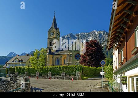 Evangelische Pfarrkirche, Dachsteinmassiv Foto Stock