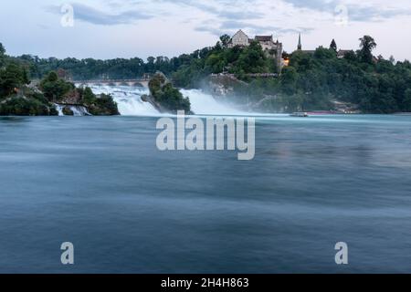 Rheinfall o Cascate del Reno, Neuhausen, Cantone di Sciaffusa, Svizzera Foto Stock