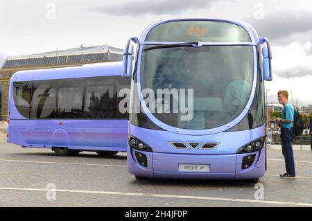 Primo gruppo di autobus FTR a Bristol Foto Stock