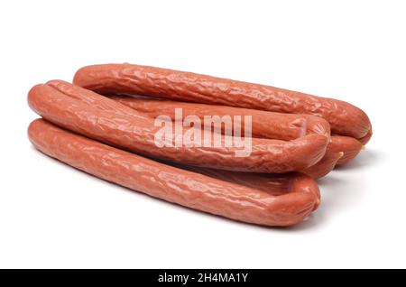 Salsicce affumicate isolati su sfondo bianco Foto Stock