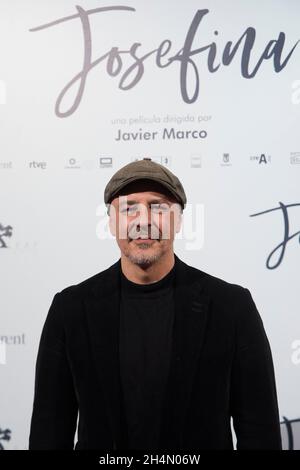 Madrid. Spagna. 20211103, Roberto Alamo partecipa alla Premiere ‘Josefina’ al Palacio de la Prensa Cinema il 3 novembre 2021 a Madrid, Spagna credito: MPG/Alamy Live News Foto Stock