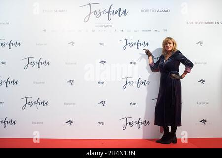 3 novembre 2021, Madrid, Madrid, Spagna: Emma Suarez partecipa alla prima â€˜Josefinaâ€™ al cinema Palacio de la Prensa il 3 novembre 2021 a Madrid, Spagna (immagine di credito: © Jack Abuin/ZUMA Press Wire) Foto Stock