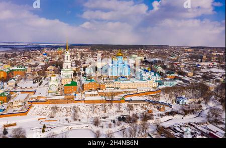 Vista aerea invernale del Monastero della Natività di nostra Signora a Zadonsk, Russia Foto Stock