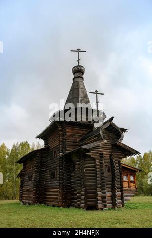 Chiesa di Spaso-Zashiverskaya costruita in legno senza chiodo nel 1600 in Siberia, Russia Foto Stock