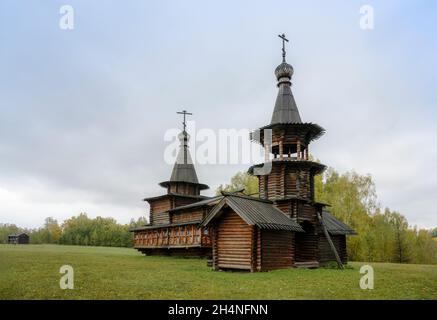 Chiesa di Spaso-Zashiverskaya costruita in legno senza chiodo nel 1600 in Siberia, Russia Foto Stock