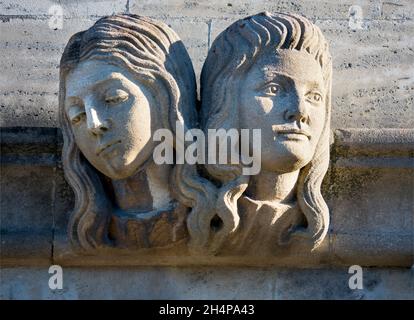 Gargoyles di Magdalen. Magdalen è uno dei più grandi e antichi college dell'Università di Oxford. Ha anche la sua fa molto propria, stravagante e fantasiosa Foto Stock