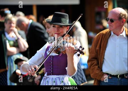 Vienna, Austria. Aprile 12, 2014. Villaggio della Stiria sulla piazza del Municipio di Vienna Foto Stock