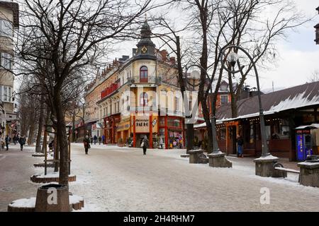 Zakopane, Polonia - 21 marzo 2018: La casa di abitazione, che risale al XIX e XX secolo, è conosciuta localmente come la Leisten's. Foto Stock
