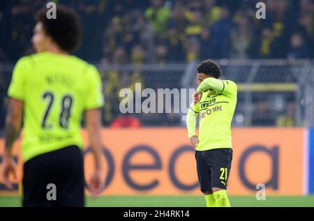 Donyell MALEN (DO) deluso Soccer Champions League, turno preliminare 4° matchday, Borussia Dortmund (DO) - Ajax Amsterdam 1: 3, il 3 novembre 2021 a Dortmund/Germania. Â Foto Stock