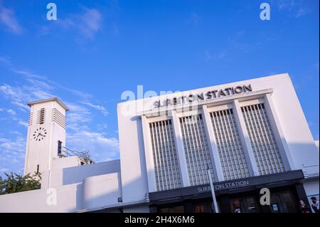 Stazione ferroviaria di Surbiton, Surbiton, Londra Foto Stock