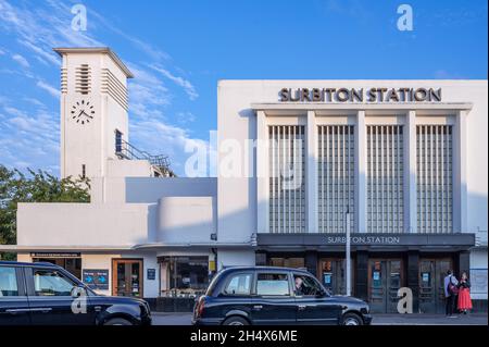 Stazione ferroviaria di Surbiton, Surbiton, Londra Foto Stock