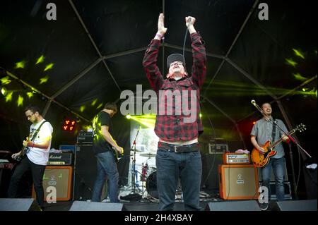 Jimmy Stadt del Polar Bear Club in concerto durante il Slam Dunk Festival 2013 - Wolverhampton Foto Stock