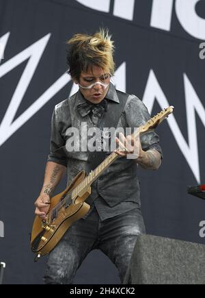 Miguel RascÃ³n della Coal Chamber si esibisce dal vivo al Download Festival di Donnington Park, Leicestershire. Foto Stock