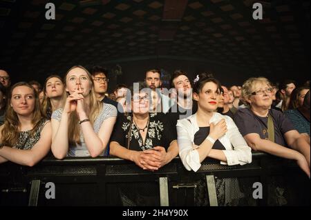 Le persone che si esibirono dal vivo durante il 6Music Festival 2017 presso il Barrowlands di Glasgow, Regno Unito. Data foto: Sabato 25 marzo, 2017. Photo credit: Katja Ogrin/ EMPICS Entertainment. Foto Stock