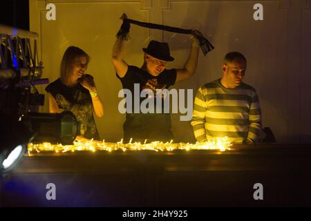 Le persone che si esibirono dal vivo durante il 6Music Festival 2017 presso il Barrowlands di Glasgow, Regno Unito. Data foto: Sabato 25 marzo, 2017. Photo credit: Katja Ogrin/ EMPICS Entertainment. Foto Stock