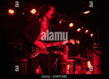 Todd Dorigo di INK. Suona sul palco presso le Slade Rooms il 22 maggio 2018 a Wolverhampton, Inghilterra. Data foto: Martedì 22 maggio, 2018. Photo credit: Katja Ogrin/ EMPICS Entertainment. Foto Stock