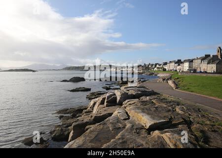 Millport, North Ayrshire, Scozia è l'unica città dell'isola di Great Cumbrae nel Firth di Clyde al largo della costa della Gran Bretagna continentale, Foto Stock