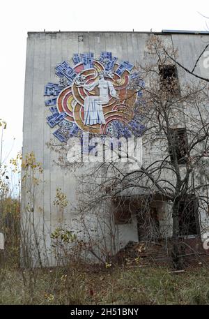 Opere sovietiche sul Centro di Telecomunicazioni di Pripyat Foto Stock