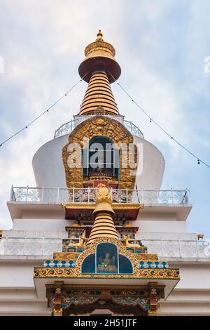 Il Memoriale Stupa Thimphu Chorten, tempio buddista a Thimphu, la capitale del Bhutan, Himalaya. Foto Stock