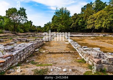 Butrint o Bouthroton - Parco Nazionale in Albania a Ksamil, un sito archeologico patrimonio mondiale dell'UNESCO. Famosa città greca e successivamente romana sullo shor Foto Stock