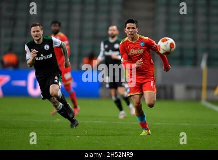 VARSAVIA, POLONIA - 04 NOVEMBRE 2021: UEFA Europa League Group Stage Game Legia Warszawa - SSC Napoli, Hirving Lozano (SSC Napoli) Foto Stock