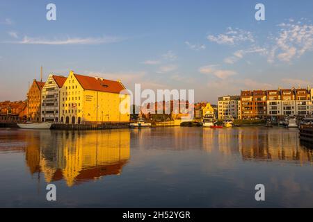 GDANSK, POLONIA - 07 ottobre 2021: Il Museo Nazionale Marittimo di Gdansk, Polonia Foto Stock