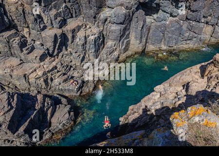 Lunga scagliatura sul Capo Sant'Agalina vicino alla città di Sozopol sulla costa del Mar Nero in Bulgaria Foto Stock