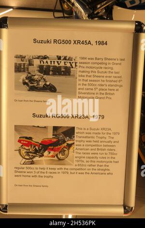 Barry Sheene SX500 moto formula 1 vincitore Silverstone Motor Museum Foto Stock