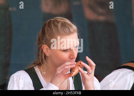 Vienna, Austria. Aprile 12, 2008. Villaggio della Stiria sulla piazza del Municipio di Vienna Foto Stock