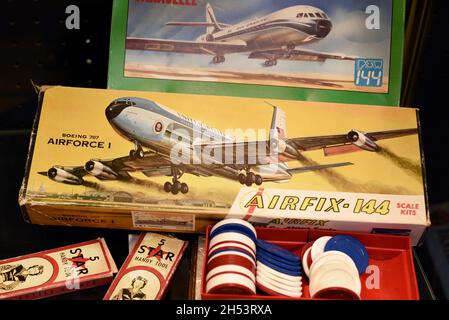 Un kit modello in scala anni '60 del Boeing 707 Air Force One Jet Airfix Corporation. Foto Stock