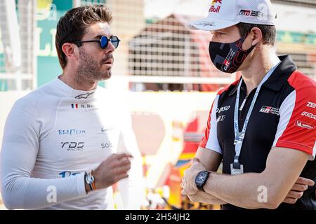 Ogier Sebastien (fra), Toyota Gazoo Racing, Toyota GR010 - Hybrid, ritratto NATO NORMAN (fra), REALTEAM RACING, ORECA 07 - GIBSON, RITRATTO durante le 8 ore del Bahrain, 6° round del Campionato Mondiale FIA Endurance 2021, FIA WEC, sul circuito Internazionale del Bahrain, dal 4 al 6 novembre, 2021 a Sakhir, Bahrain - Foto Francis Flamand / DPPI Foto Stock