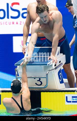 OLANDA, METTE Jesse NED, DE BOER Thom NED, DE WAARD Maaike NED, BOSCH Kim NED, Gold Medal4x50m Freestyle misto finale Kazan, Russia. 6 novembre 2021. Aquatics Palace LEN European Short Course Swimming Championships Photo Giorgio Scala/Deepbluemedia/Insidefoto Credit: Insidefoto srl/Alamy Live News Foto Stock