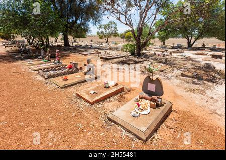 Vista del Cimitero dei cani di Corrigin, un'attrazione turistica popolare, Corrigin, regione di Wheatbelt, Australia Occidentale, WA, Australia Foto Stock