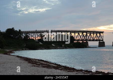 Storico ponte ferroviario al Bahia Honda state Park, Florida Keys Foto Stock