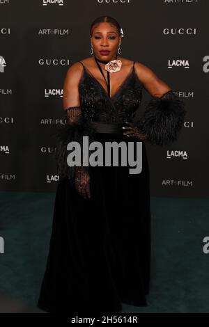 Los Angeles, Stati Uniti. 6 novembre 2021. XX arriva al LACMA Art Film Gala 2021 che si tiene a LACMA di Los Angeles, CA sabato 6 novembre 2021. (Foto di Conor Duffy/Sipa USA) Credit: Sipa USA/Alamy Live News Foto Stock