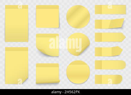 Note adesive in carta gialla, adesivi set illustrazione vettoriale. etichette di promemoria realistiche in 3d di forme diverse per segnalare importanti informazioni sulla scheda dell'ufficio isolate su sfondo trasparente Illustrazione Vettoriale