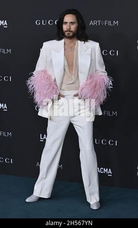 Los Angeles, Stati Uniti. 6 novembre 2021. Jared Leto partecipa al film d'arte LACMA 10° gala annuale al Los Angeles County Museum of Art di Los Angeles sabato 6 novembre 2021. Foto di Jim Ruymen/UPI Credit: UPI/Alamy Live News Foto Stock