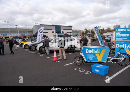 Gli espositori dello Shropshire Goes Electric Day si svolgono presso lo Shrewsbury Town Football Club, Montgomery Waters Meadow. Foto Stock