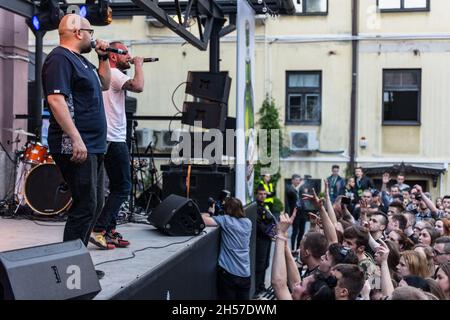 Lublino, Polonia - 21 maggio 2016: Kozienalia (annuale carnevale studentesco, chiamato anche juwenalia) - Lukasz Malpa Malkiewicz live in concerto rap Foto Stock